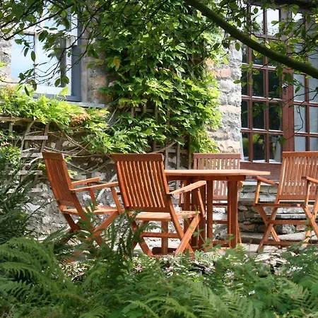 Semesterbostad Barnhaven, Beautiful Converted Coach House In National Park Brigsteer