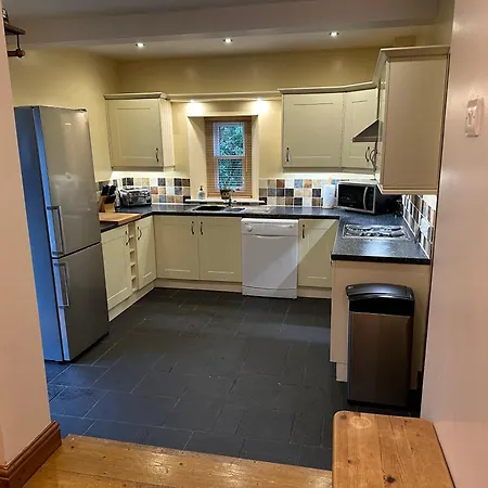 Dom wakacyjny Barnhaven, Beautiful Converted Coach House In National Park Brigsteer