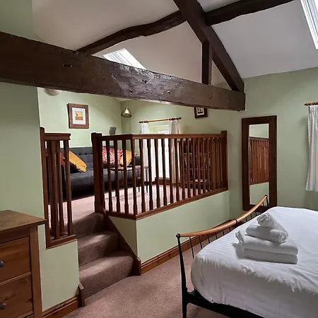 Barnhaven, Beautiful Converted Coach House In National Park Brigsteer