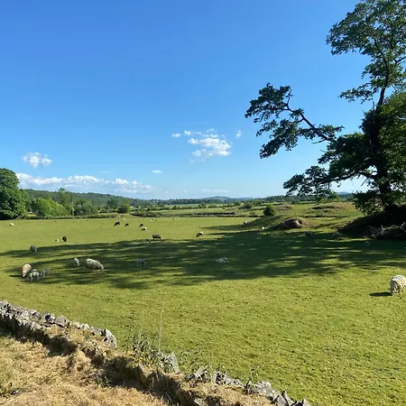 Dom wakacyjny Barnhaven, Beautiful Converted Coach House In National Park *